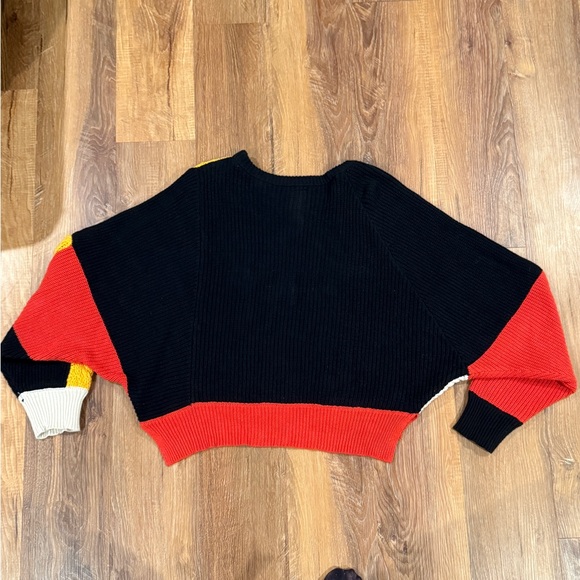 MOON & MADISON Womens Long Sleeve Color Block Cable Knit Crop Sweater(Size: Med) - Picture 2 of 10